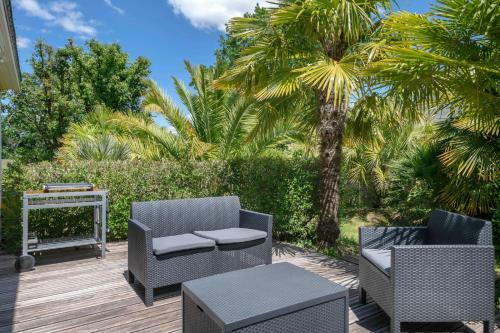Vacances Detente Dans Cette Maison Avec Piscine A Crach