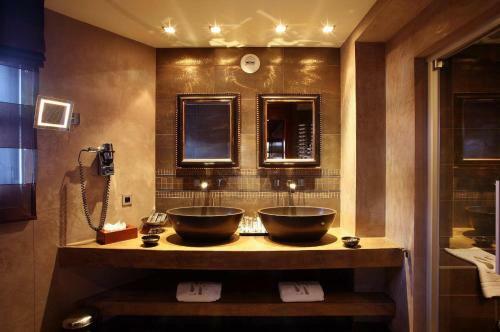Hotel Le Saint Roch