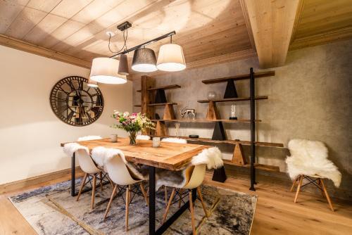 Apartment Padouk Moriond Courchevel - By Emerald Stay