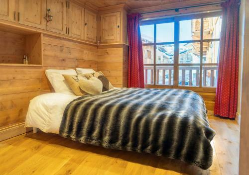 Chalet Pour 10 Personnes A Courchevel