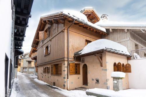Chalet Pour 10 Personnes A Courchevel