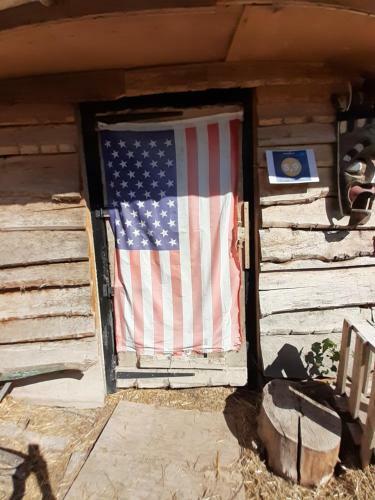 La Cabane Aux Loups