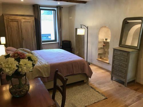 Apartamentos Ermitage Crestet (ventoux - Provence)