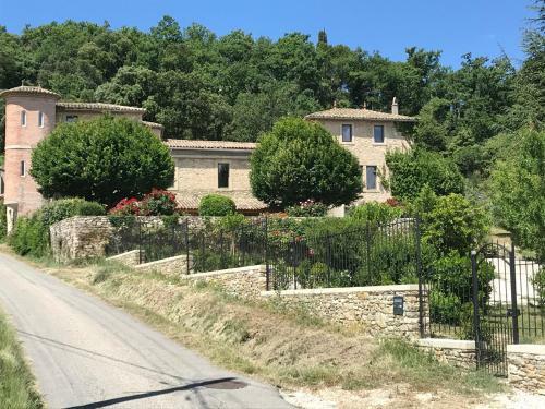 Apartamentos Ermitage Crestet (ventoux - Provence)