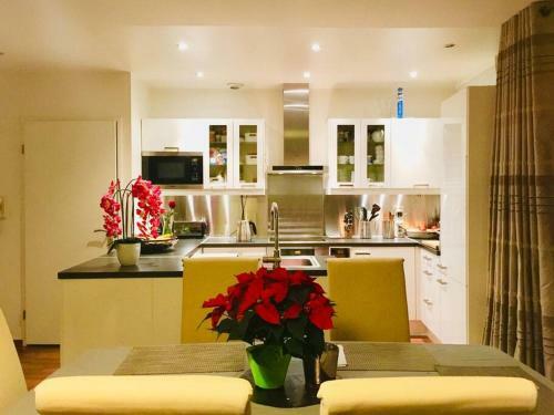 Apartamento Flat With Lake Views Only 30 Min From Disneyland