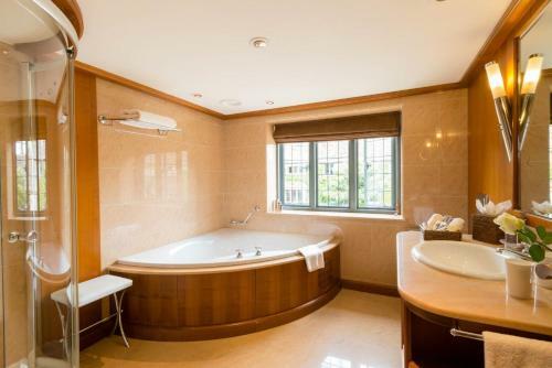 Hotel Whatley Manor