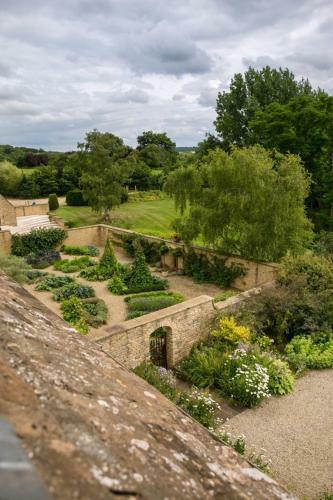 Hotel Whatley Manor