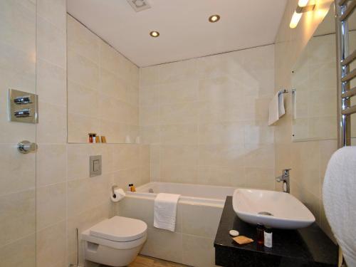 Kinmel Manor Hotel