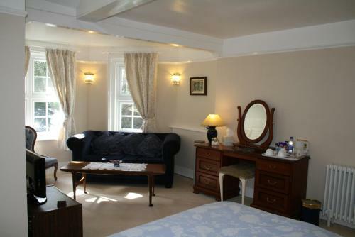 Clayhill House Bed & Breakfast