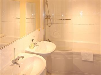 Hostal Westwood House