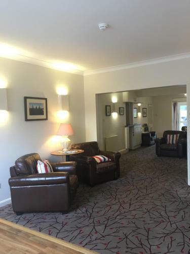 Penny Farthing Hotel & Cottages