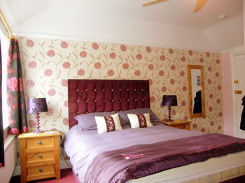 Hostal Royal Yeoman B&B