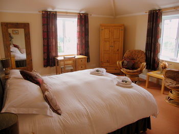 Hostal Royal Yeoman B&B