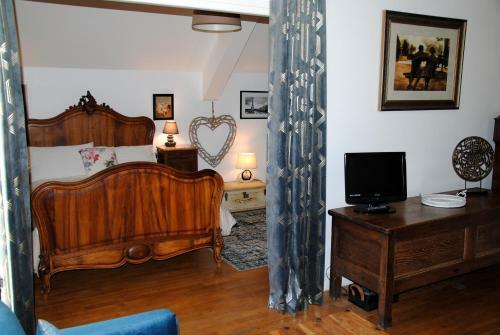 Tower View 2 Bedroom Apartment - Crocq Creuse