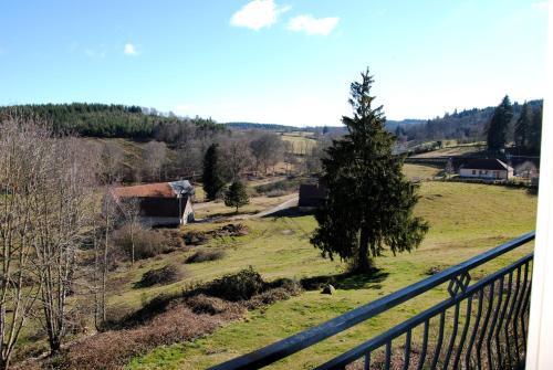 Tower View 2 Bedroom Apartment - Crocq Creuse