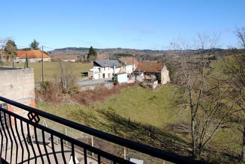 Tower View 2 Bedroom Apartment - Crocq Creuse