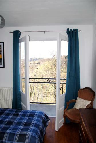 Tower View 2 Bedroom Apartment - Crocq Creuse