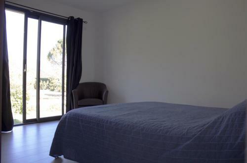 Villa En Campagne Proven�ale Avec Piscine