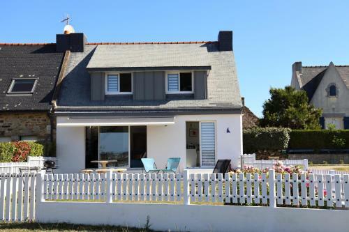 Azur, Maison Moderne Vue Mer