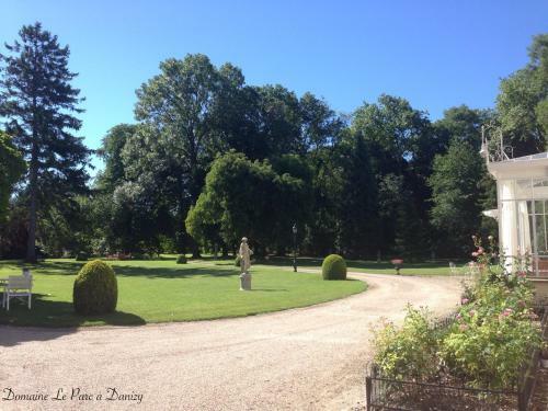 Hostal Domaine Le Parc