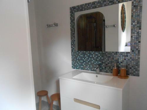 Hostal Arie - Chez Joelle Et Michel