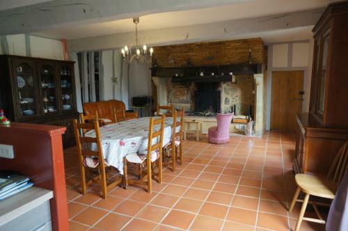 Hostal Arie - Chez Joelle Et Michel