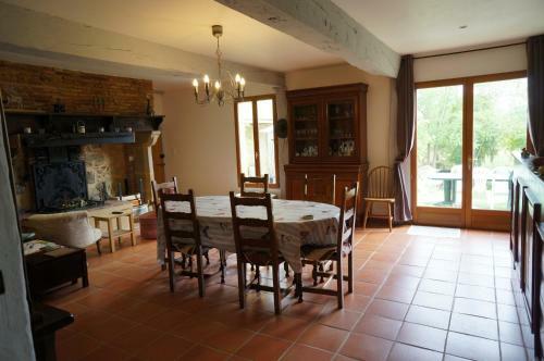 Hostal Arie - Chez Joelle Et Michel
