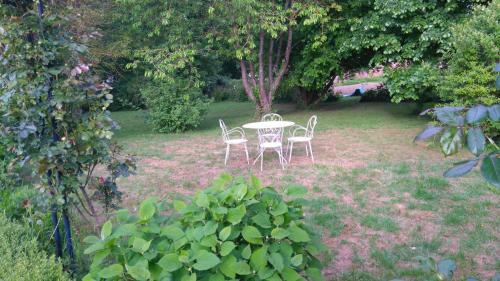 Hostal Le Jardin Des �cureuils