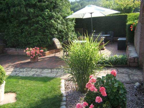 La Maison Fleurie
