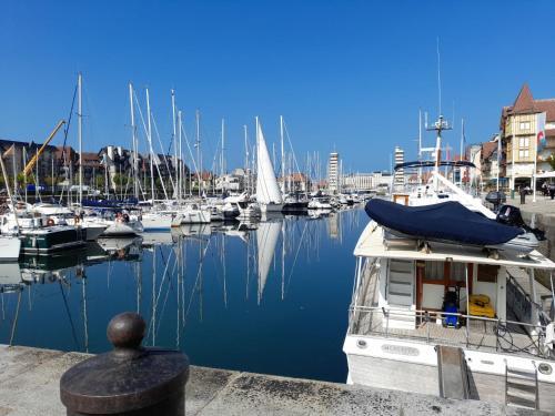Apartment Castel Saint Clair