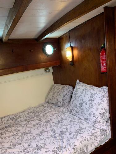 Port Deauville Yacht Vintage