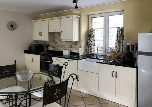 Val Rive - Brandily Apartment