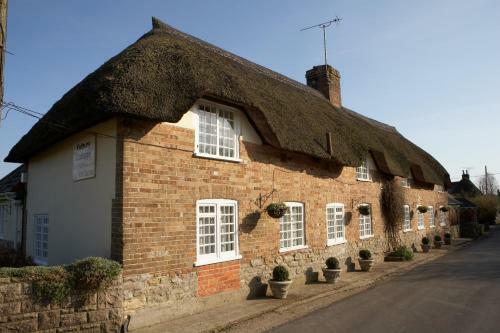 Hostal Yalbury Cottage