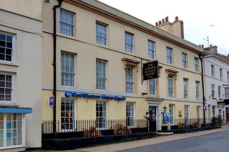 Wessex Royale Hotel