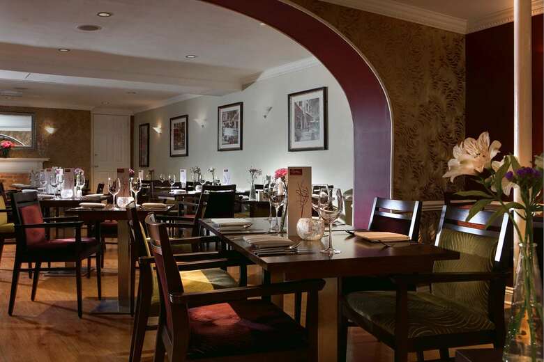 Wessex Royale Hotel