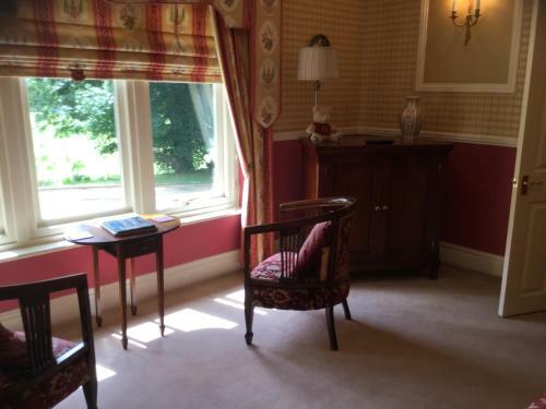 Plas Y Dderwen Bed And Breakfast