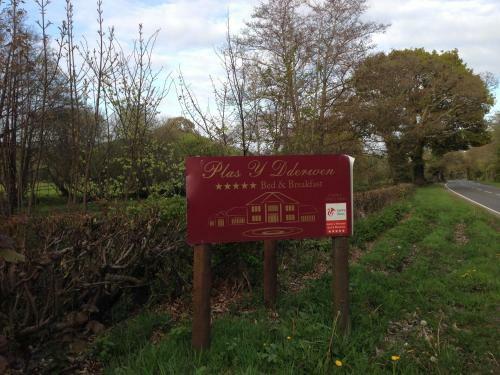 Plas Y Dderwen Bed And Breakfast