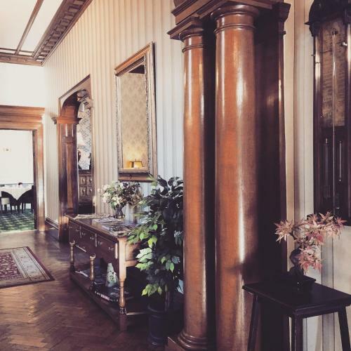 Conrah Hotel