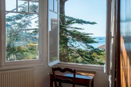 Villa La Pin�de