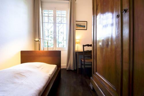 Villa La Pin�de
