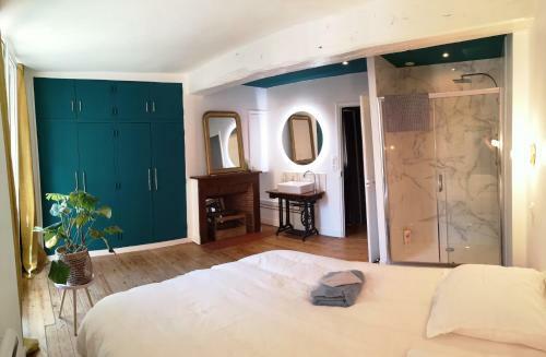 Home/triplex In The Historic Center