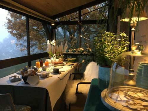 Bed & Breakfast Chambre De Madel
