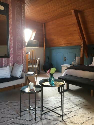 Bed & Breakfast Chambre De Madel