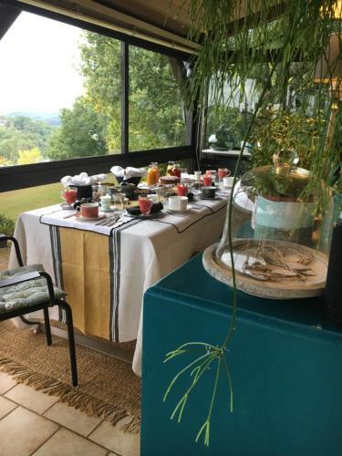 Bed & Breakfast Chambre De Madel