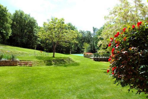Bed & Breakfast Le Manoir Du Rocher