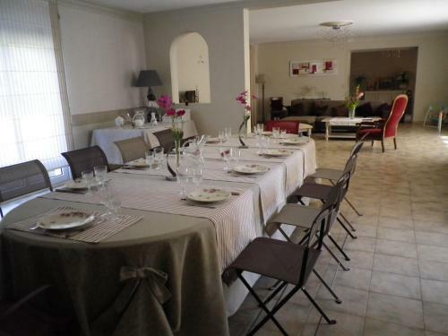 Hostal Logis Du Jacquelin