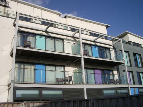 Liberty Wharf Apartments By Bridgestreet