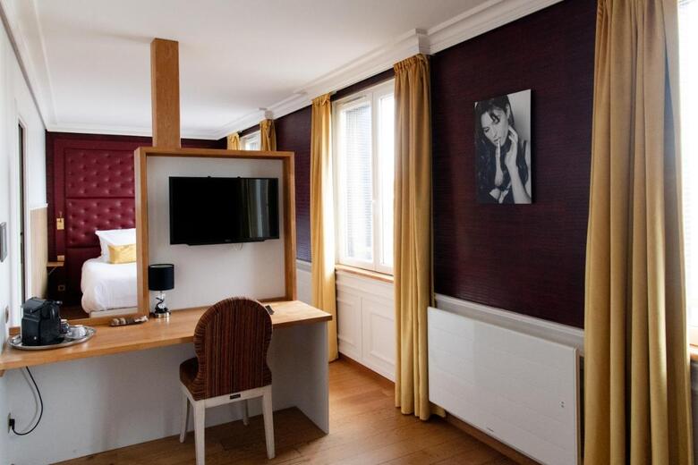 Hotel Aux Waterzooi H�tel Merveilleux C�t� Port