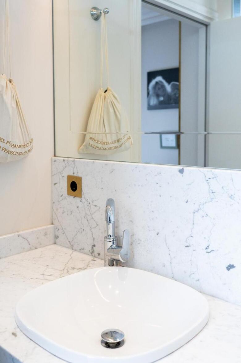 Hotel Aux Waterzooi H�tel Merveilleux C�t� Port