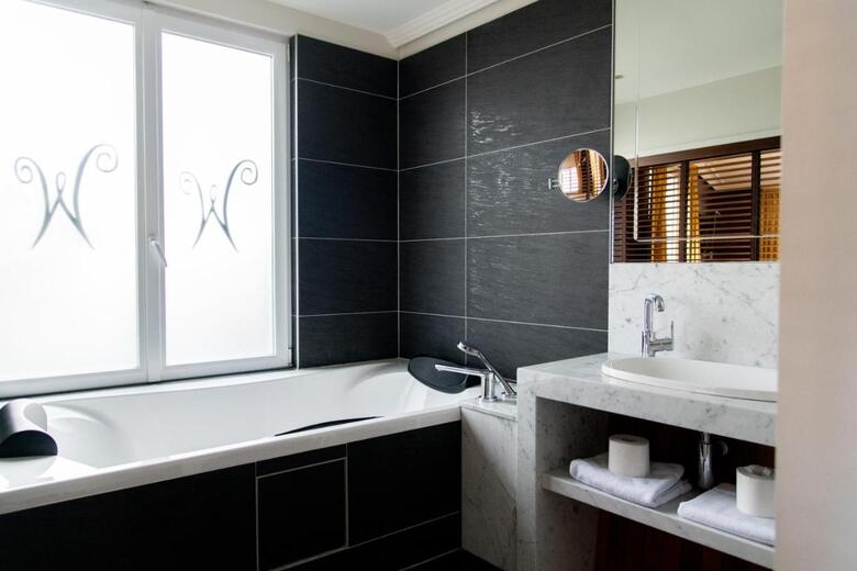 Hotel Aux Waterzooi H�tel Merveilleux C�t� Port